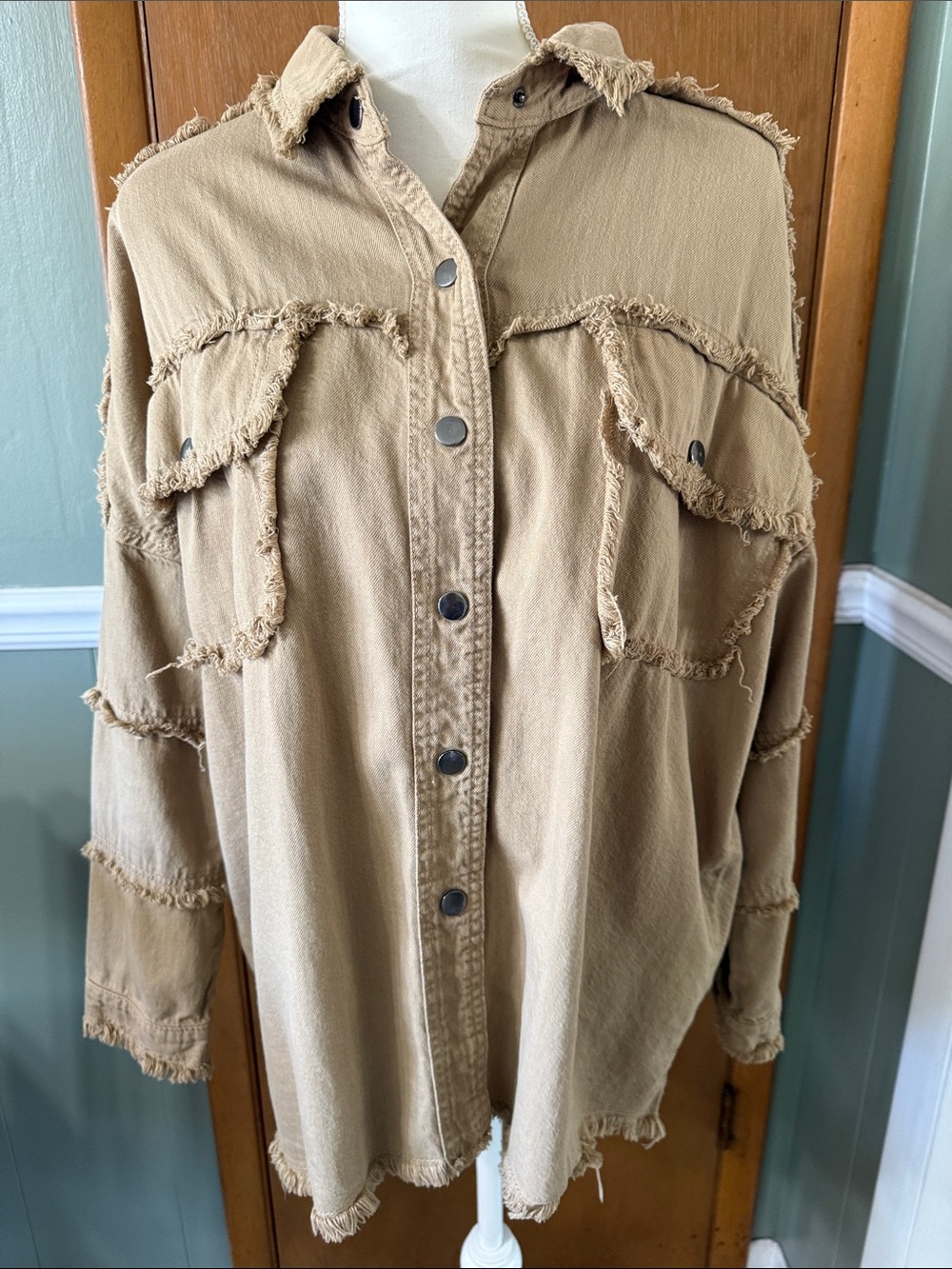 Elan Frayed Edge Tan Lightweight Shirt Jacket Size S (oversized)